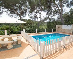 Swimming pool of Single-family semi-detached for sale in Ciutadella de Menorca  with Terrace and Swimming Pool