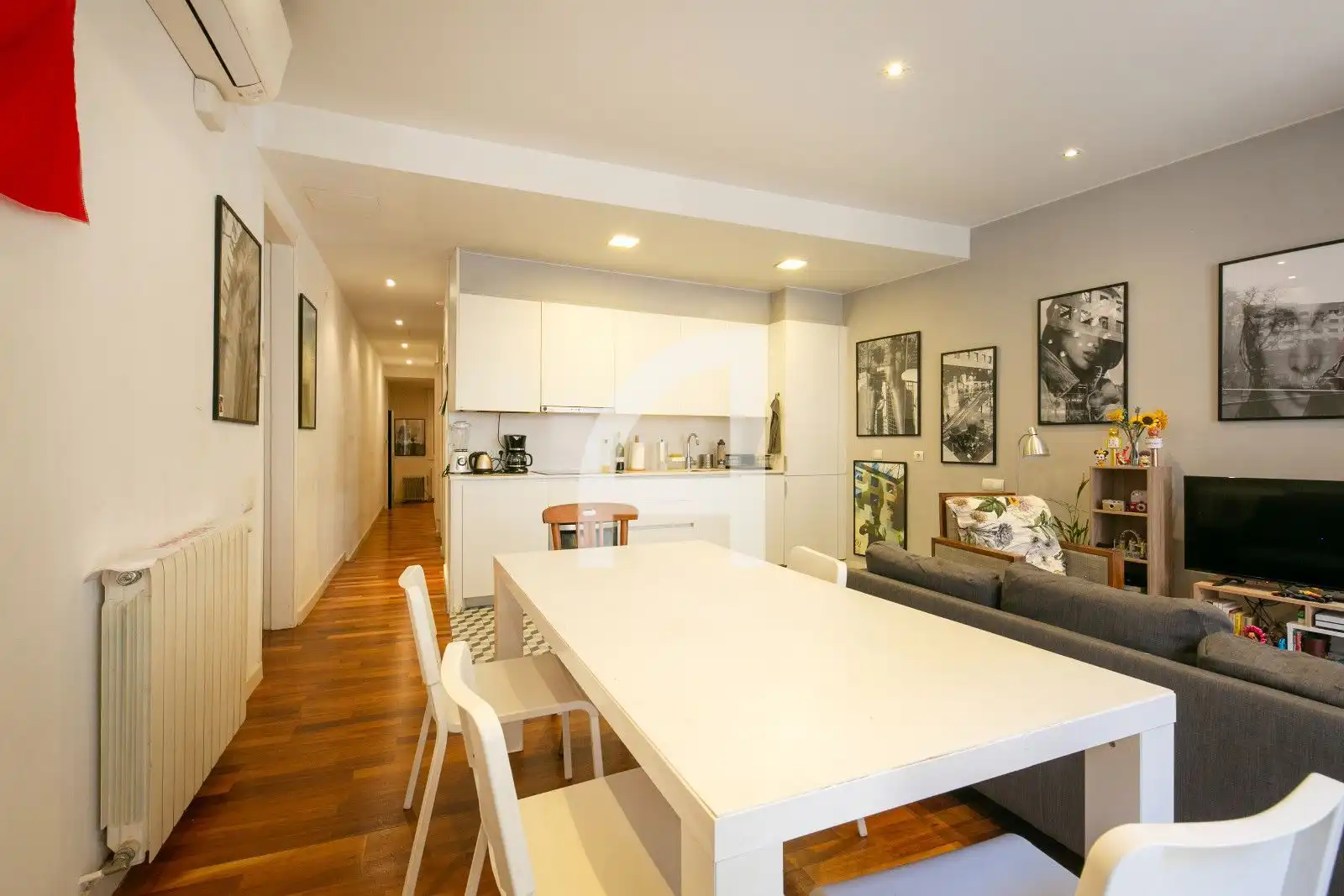Appartamento con terrazza in vendita a Abaixadors, imagen 6