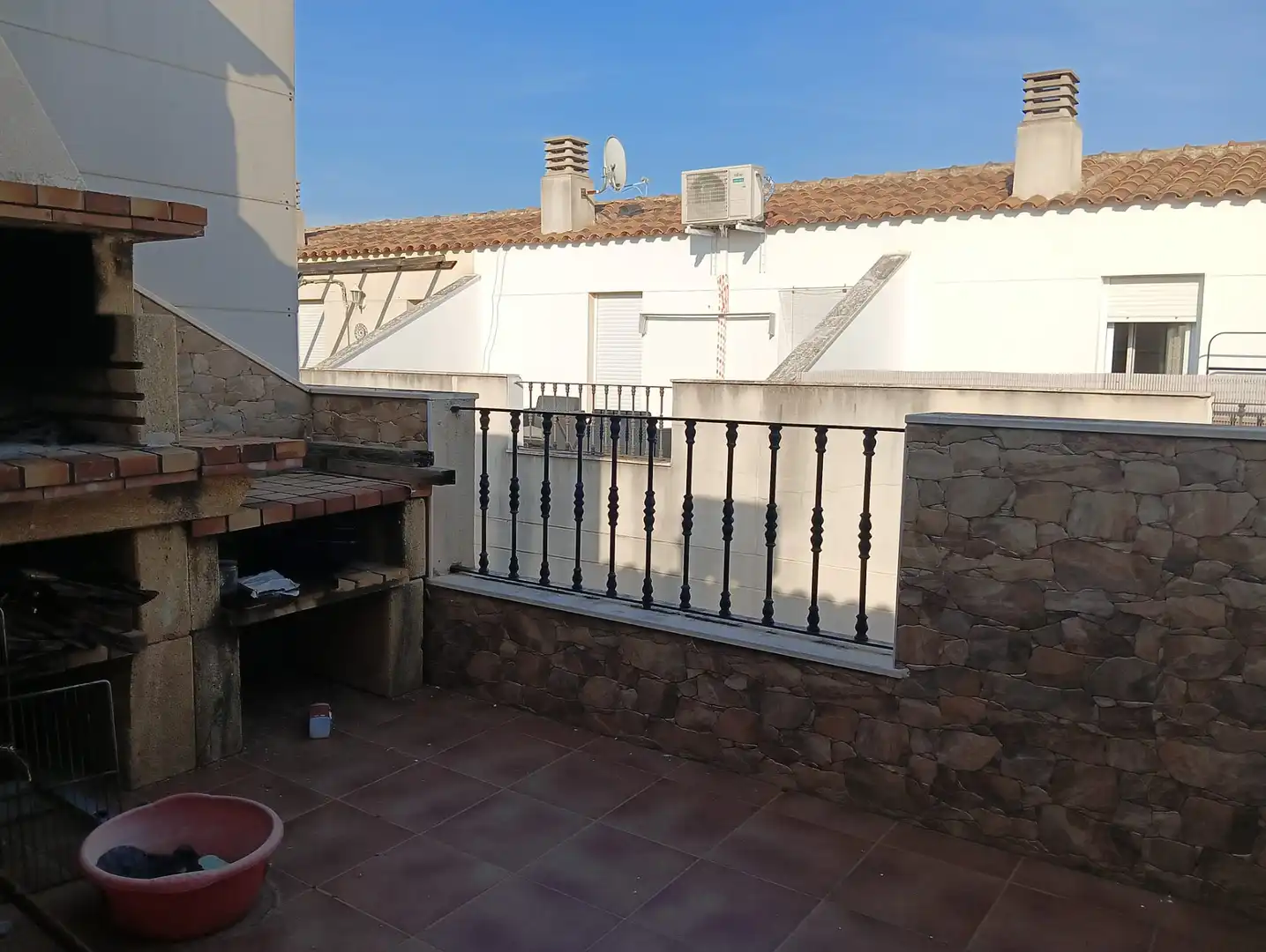 Casa adosada en venda a Vilamarxant