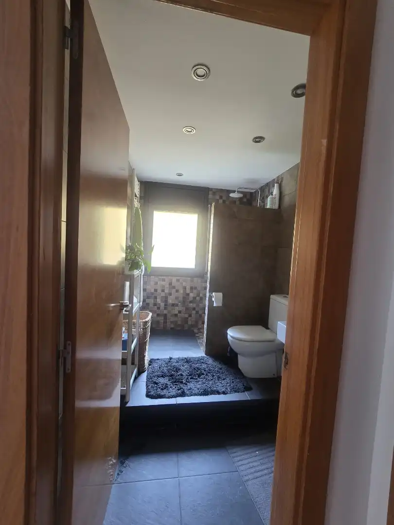 Badezimmer von Haus oder Chalet zur Miete in Llinars del Vallès mit Klimaanlage und Balkon