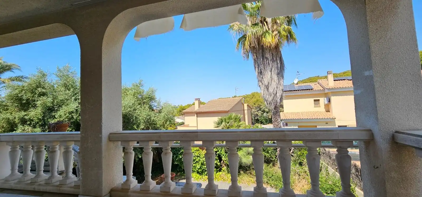 Vista exterior de Casa o chalet en venta en Calafell con Balcón