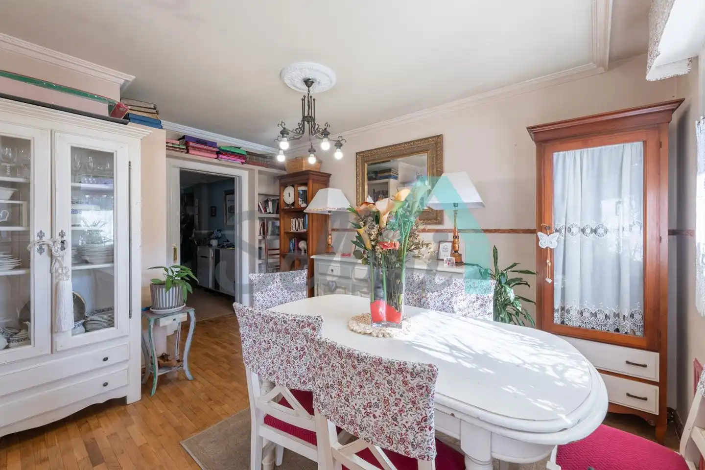 Esszimmer von Wohnung zur untervermieten in Siero mit Heizung, Privatgarten und Parkett