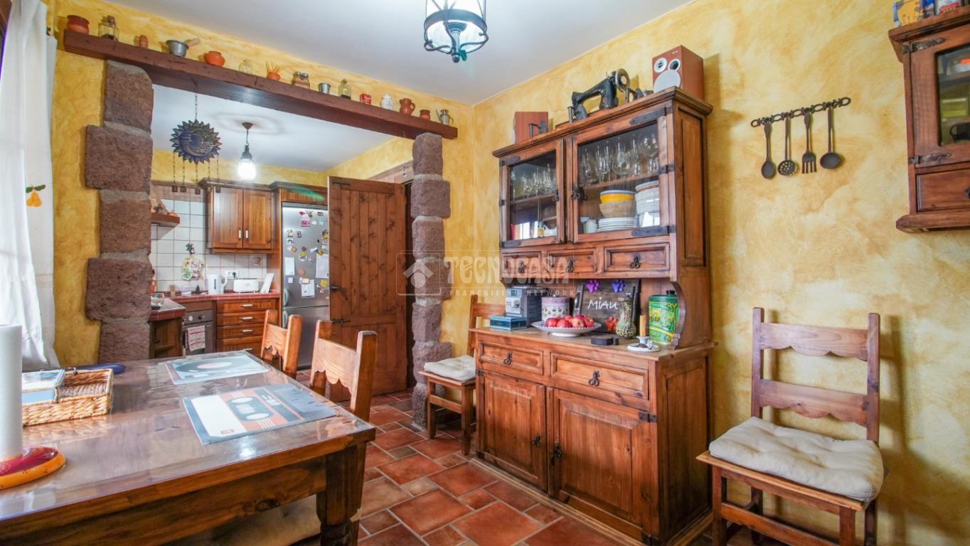 Kitchen of House or chalet for sale in San Cristóbal de la Laguna  with Terrace and Balcony