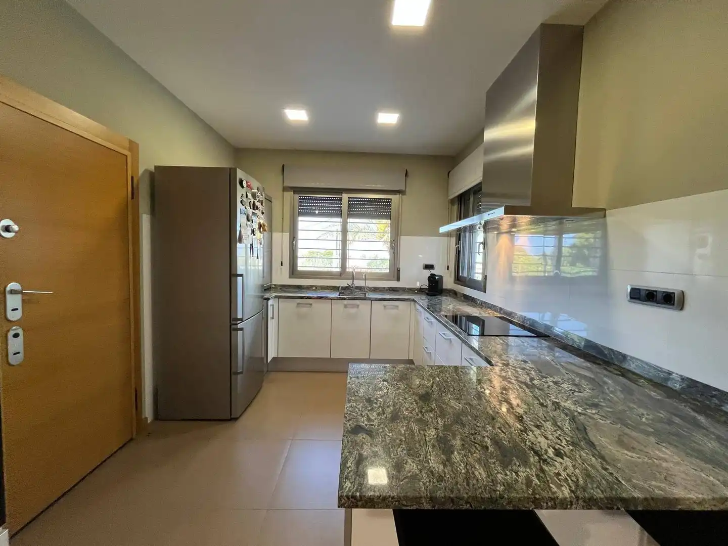 Kitchen of Houses for sale in Elche / Elx  with Air Conditioner, Private garden and Terrace