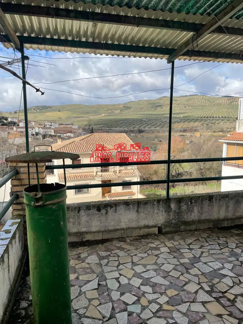 Vista exterior de Casa o chalet en venta en Benalúa de las Villas con Terraza, Trastero y Amueblado