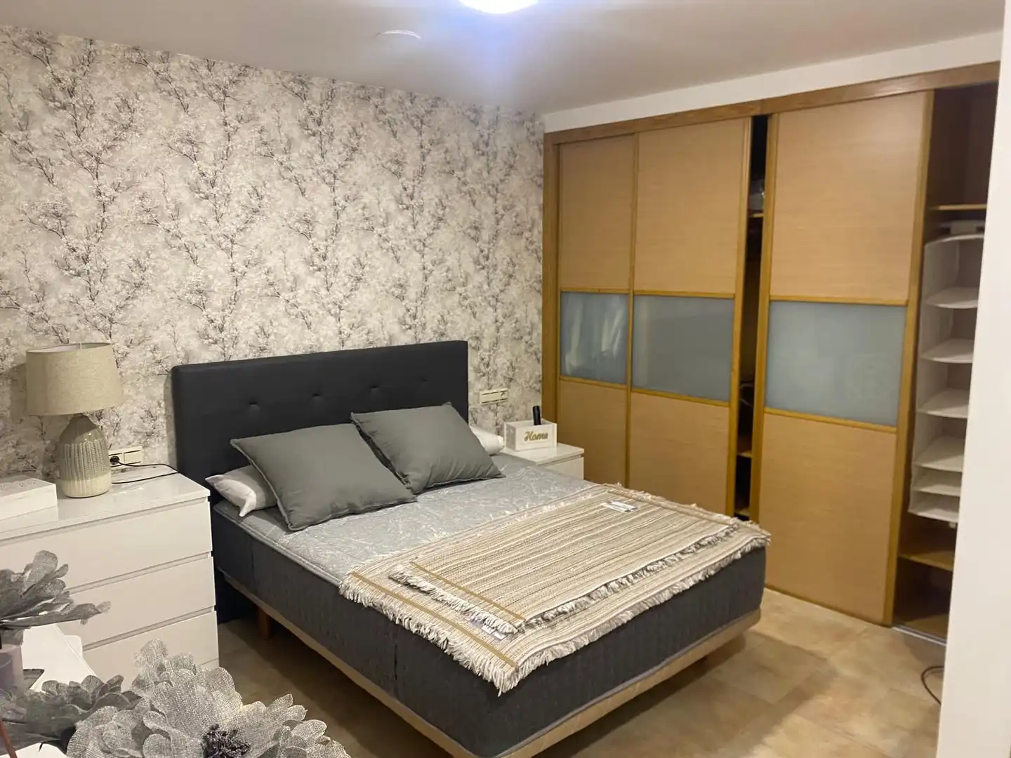 Habitación de Piso de alquiler en Malpica de Bergantiños con Calefacción, Trastero y Amueblado