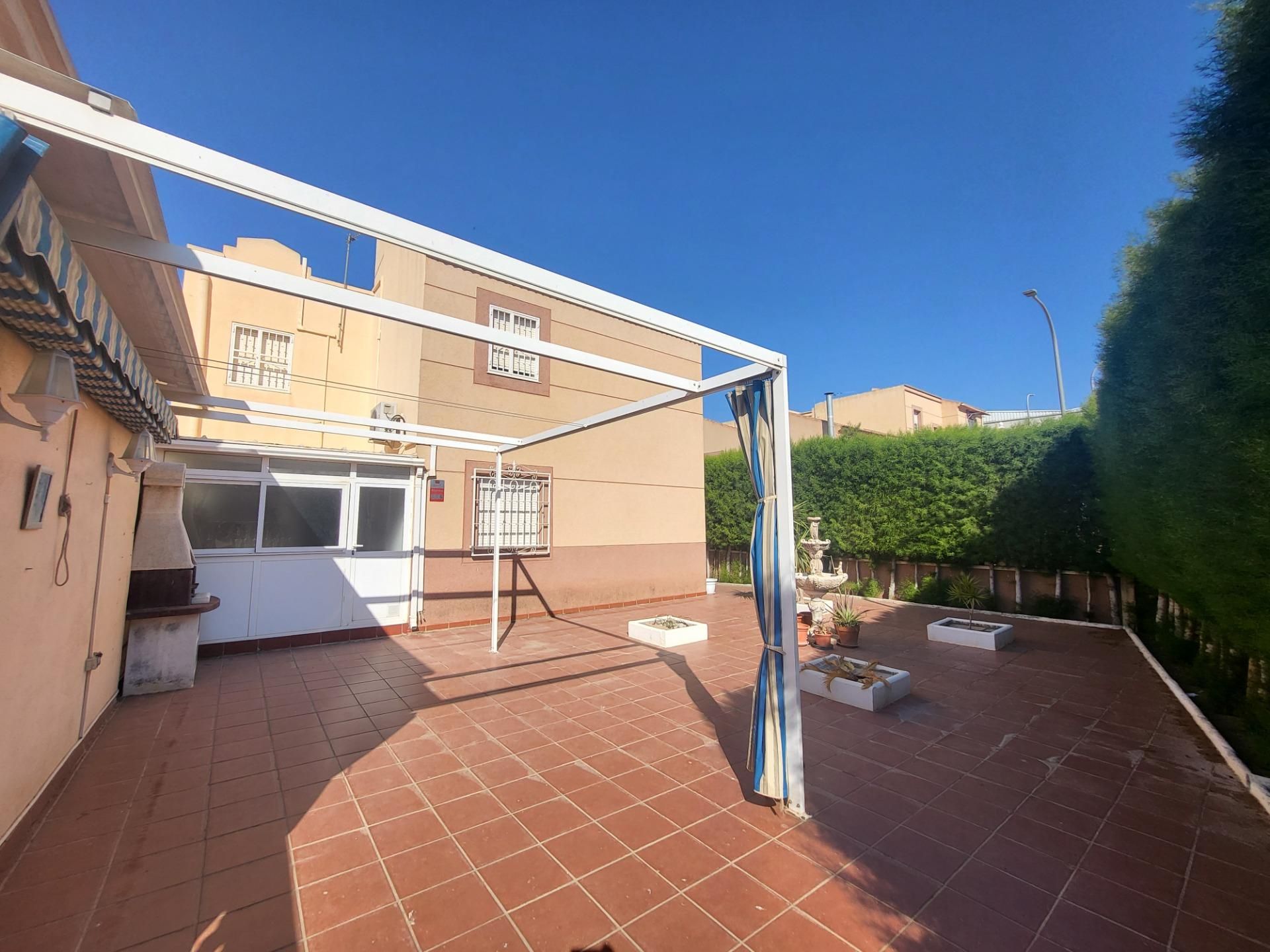 Terrassa de Dúplex en venda en Huércal de Almería amb Aire condicionat i Terrassa