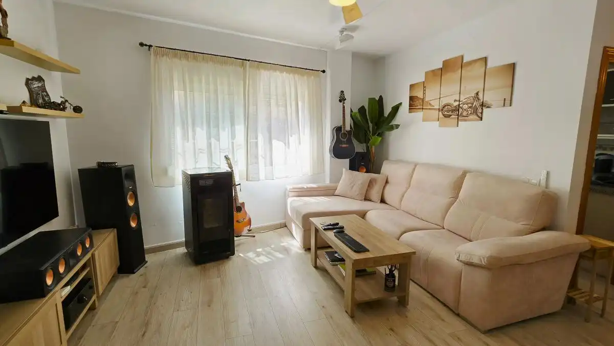 Living room of Apartments for sale in Cómpeta  with Air Conditioner, Balcony and Internet