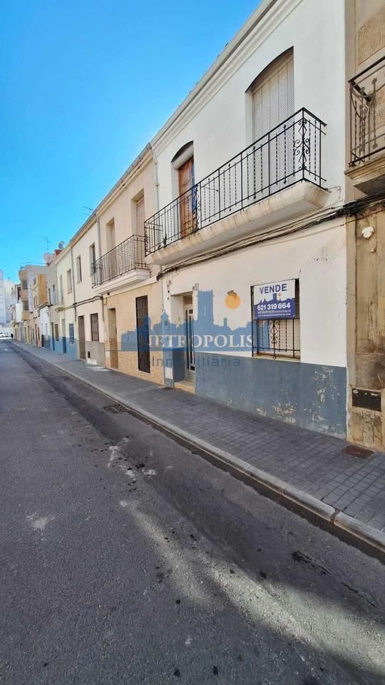 House or chalet for sale in Carrer Teodor Llorente, Llombai