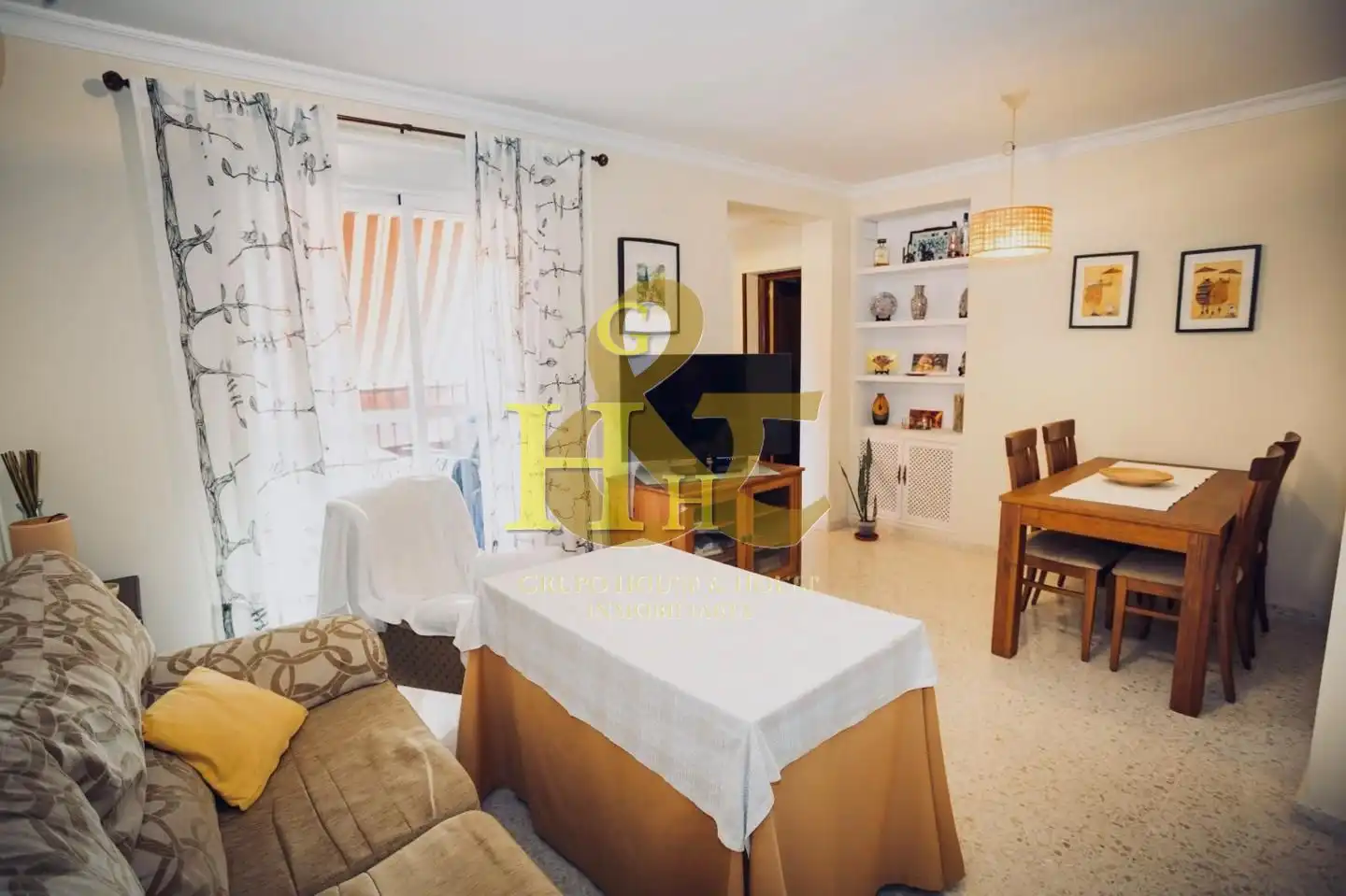 Habitación de Piso en venta en Sanlúcar de Barrameda con Aire acondicionado, Terraza y Trastero