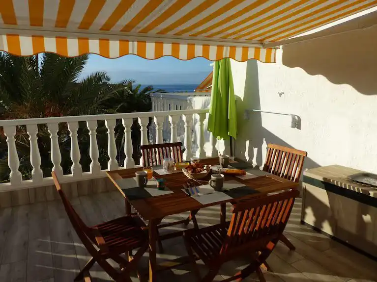 Terrassa de Apartament en venda en Adeje amb Terrassa, Moblat i Forn