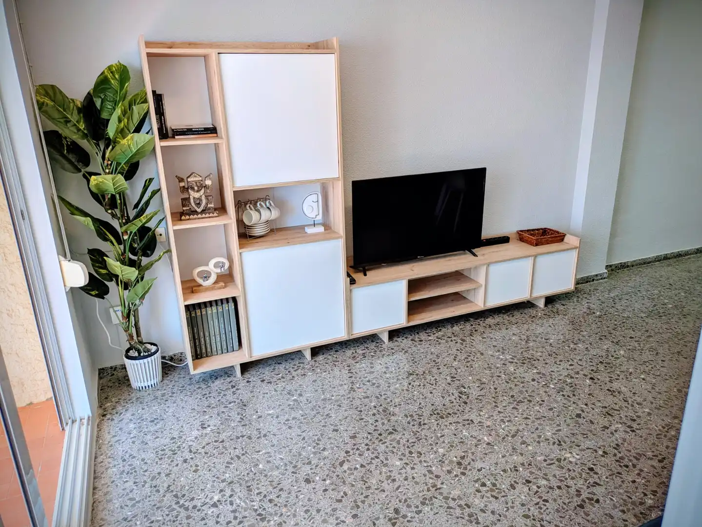 Sala de estar de Apartamento de alquiler en Cullera con Terraza, Piscina y Amueblado