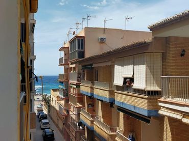 Piso con ascensor en venta en Torrenueva Costa