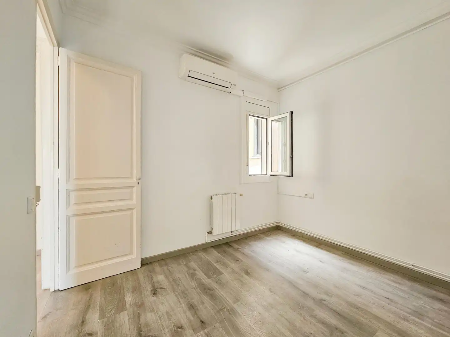 Habitación de Apartamento en venta en Barcelona