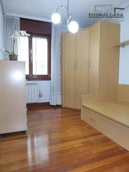 Piso en venta en Zorrotza