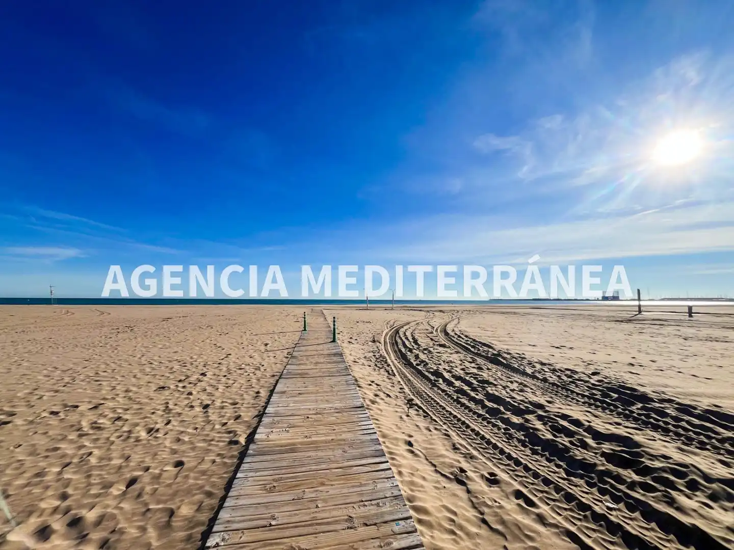 Außenansicht von Wohnung zum Verkauf in Valencia mit Heizung, Terrasse und Balkon