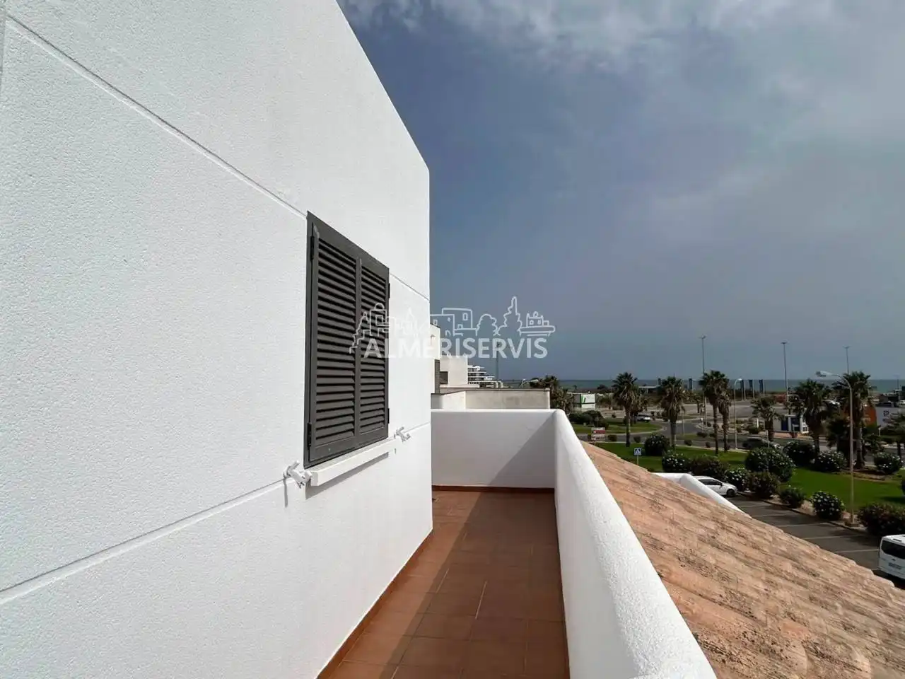 Vista exterior de Casa o xalet en venda en El Ejido amb Terrassa i Piscina