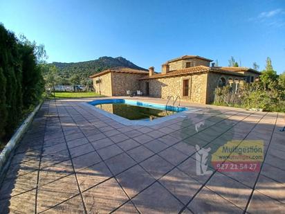 Jardí de Casa o xalet en venda en Sierra de Fuentes