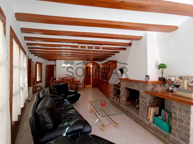Casa-chalet en Venta en Baix Pallars