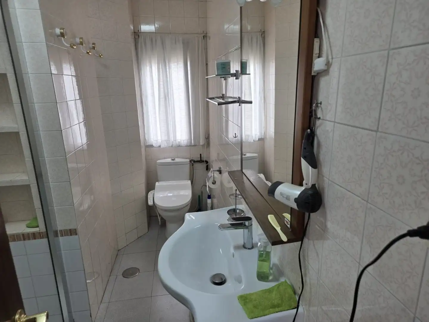 Baño de Piso de alquiler en Málaga con Aire acondicionado y Amueblado