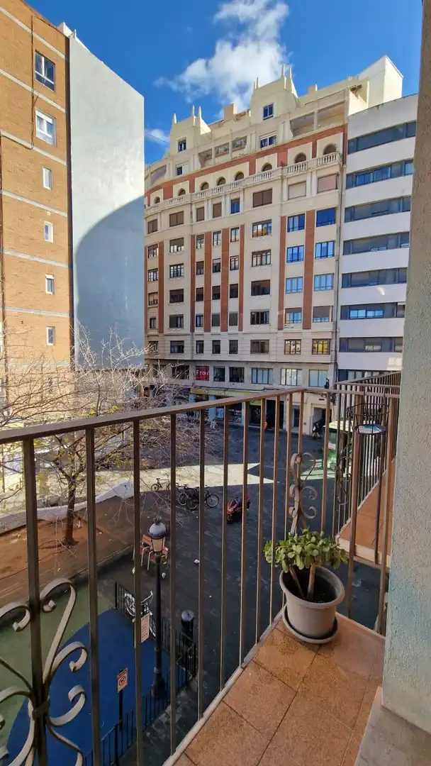 Flat with terrace to rent in Calle VINATEA, imagen 11
