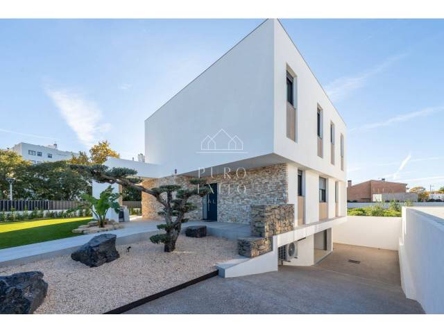 Casa-chalet en Venta en Calle ventura gassol en Vinyols i els Arcs