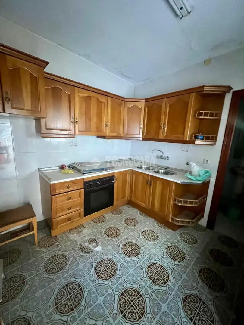 Cocina de Casa adosada en venta en Baeza con Aire acondicionado y Terraza