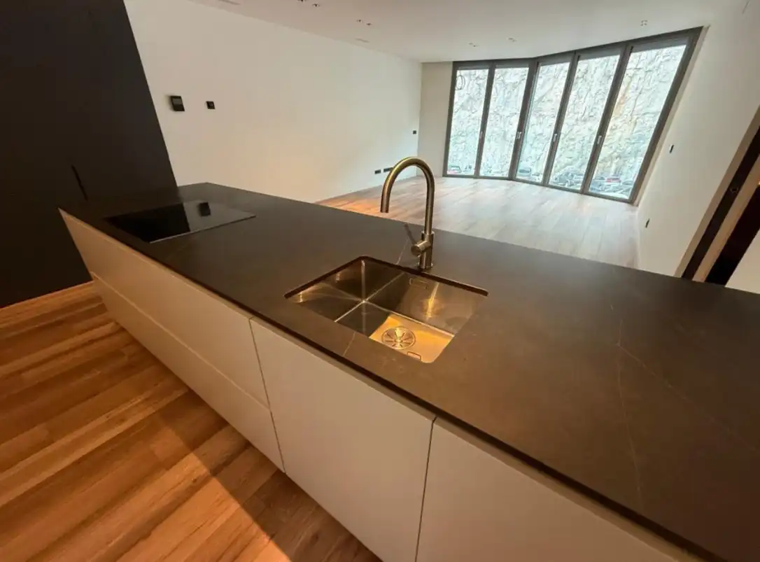 Cocina de Apartamento en venta en Andorra la Vella con Calefacción, Terraza y Trastero