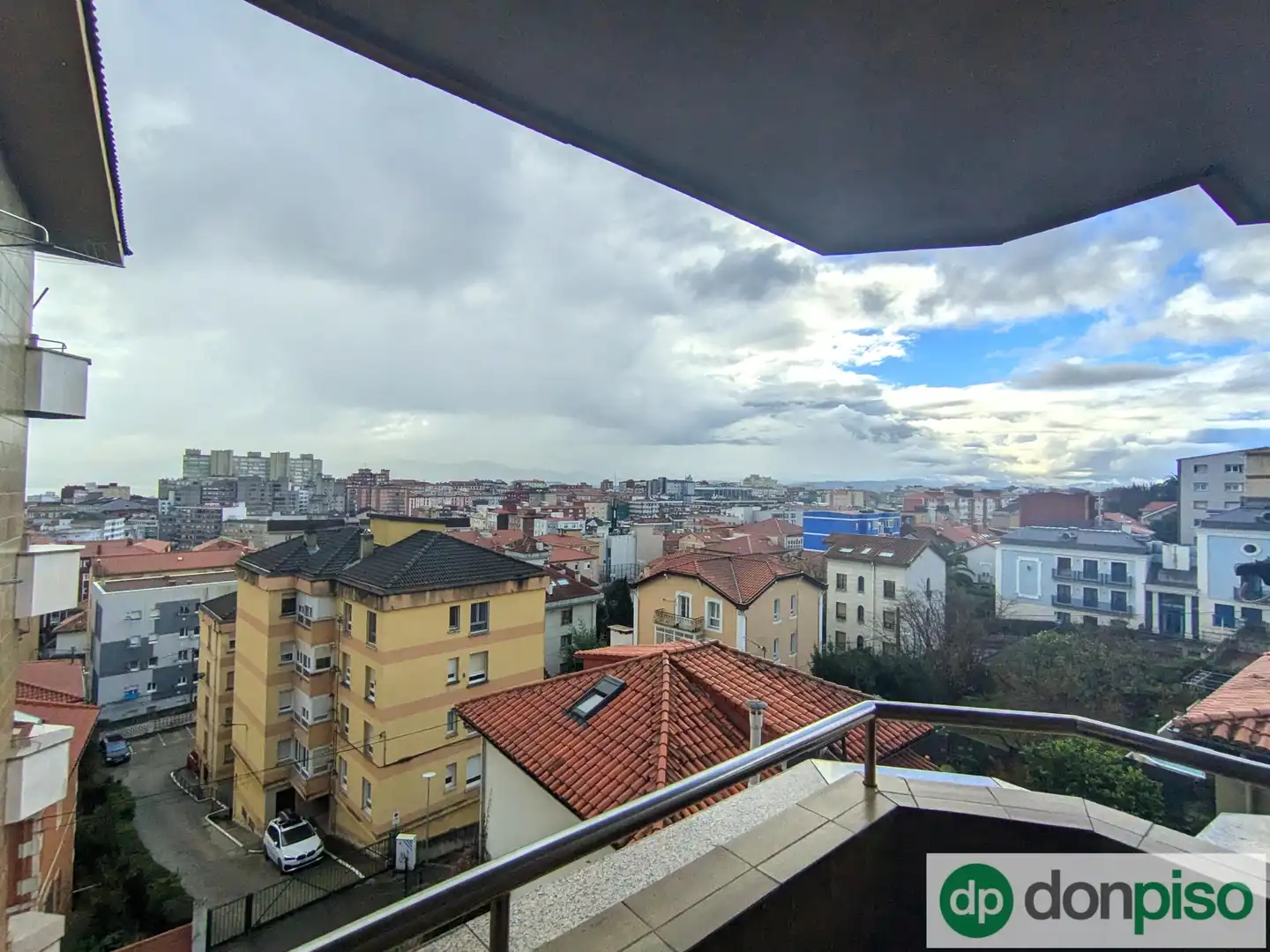 Vista exterior de Piso en venta en Santander con Calefacción, Amueblado y Balcón