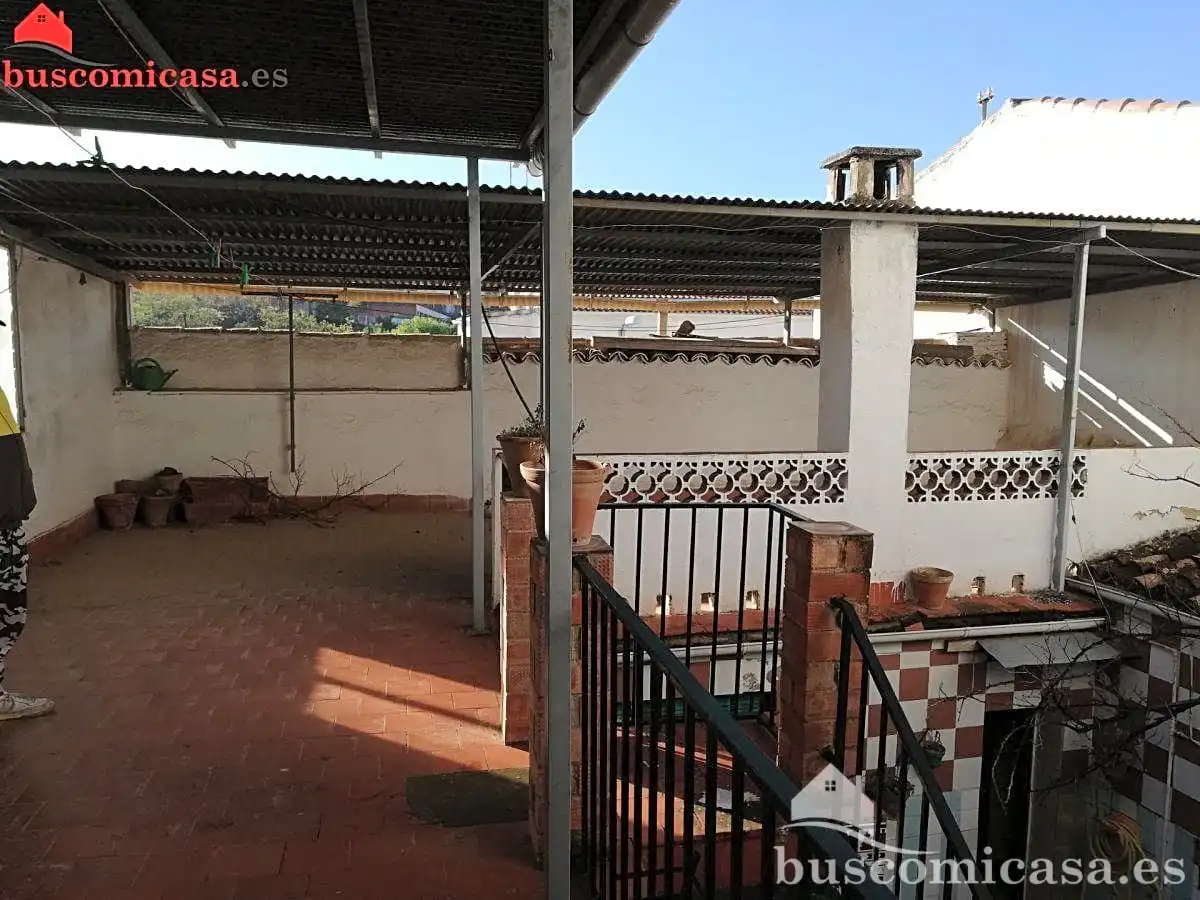 Terraza de Casa adosada en venta en Linares con Aire acondicionado, Jardín privado y Terraza