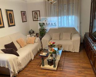 Exterior view of Flat for sale in Navalmoral de la Mata  with Air Conditioner, Terrace and Balcony