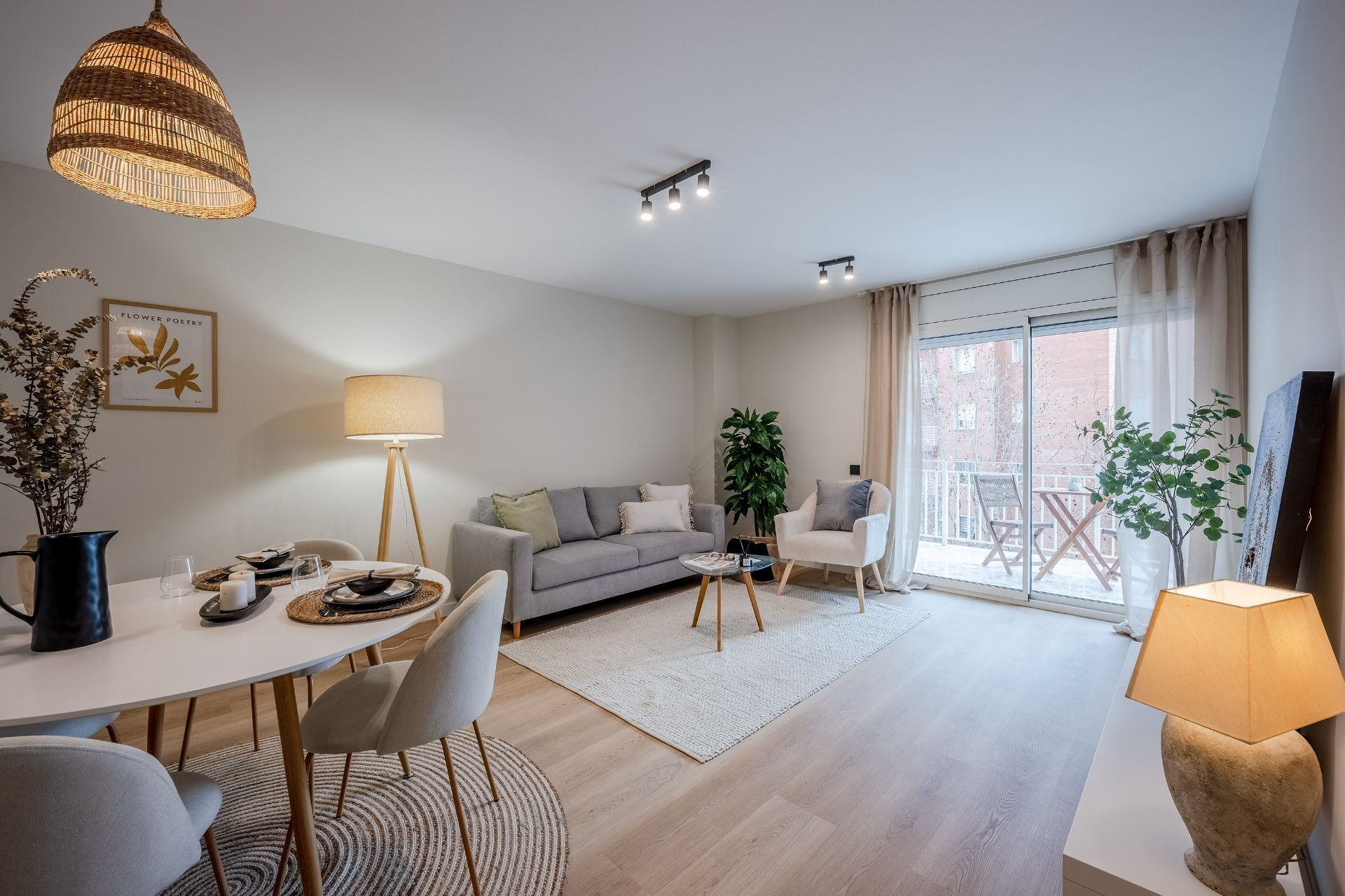 Living room of Flat for sale in Mataró  with Air Conditioner and Heating