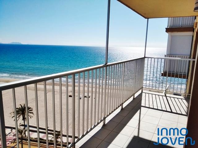 Terrassa de Apartament en venda en El Campello amb Terrassa i Moblat