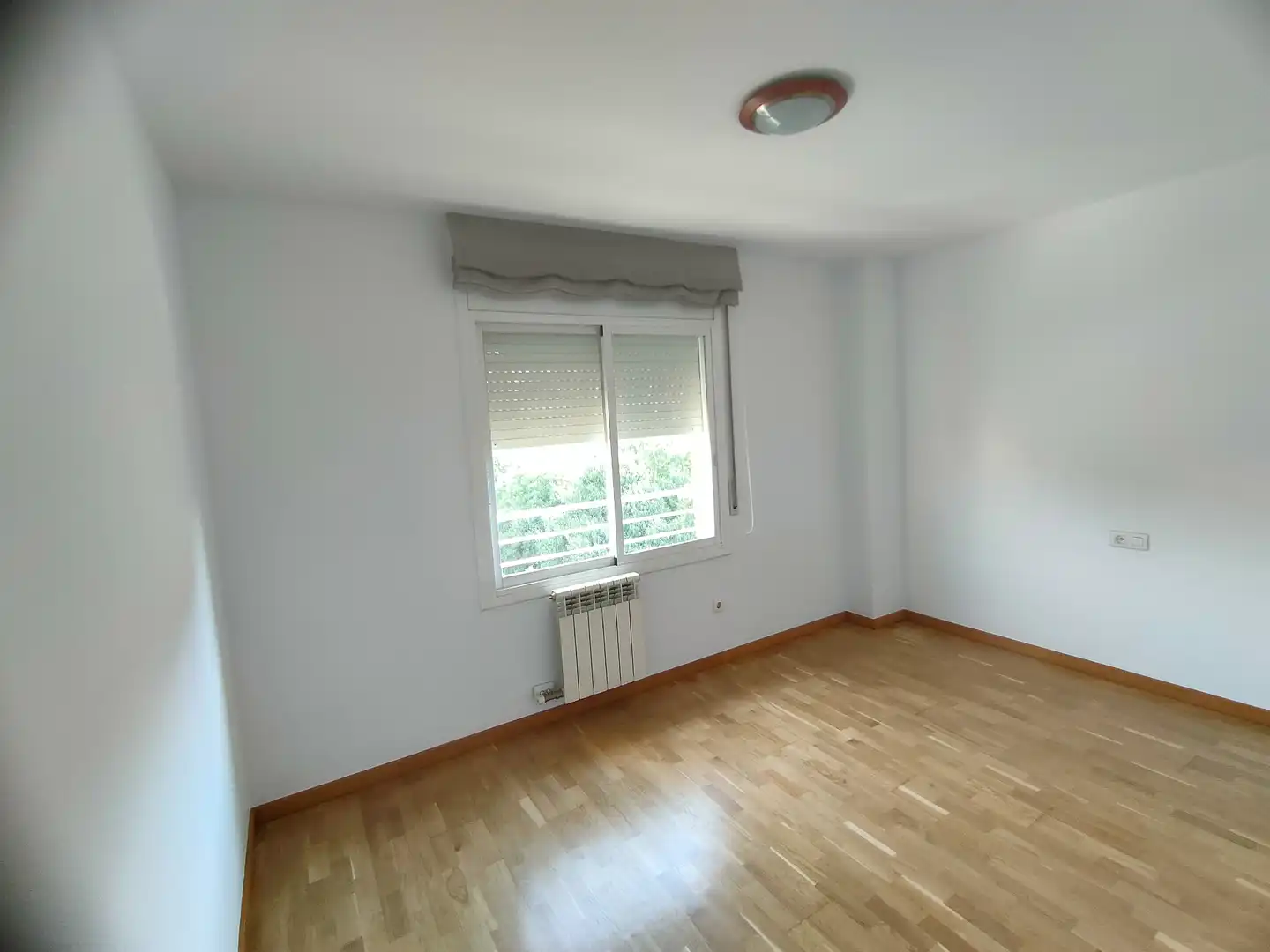 Habitación de Ático de alquiler en Sant Cugat del Vallès con Calefacción, Parquet y Terraza