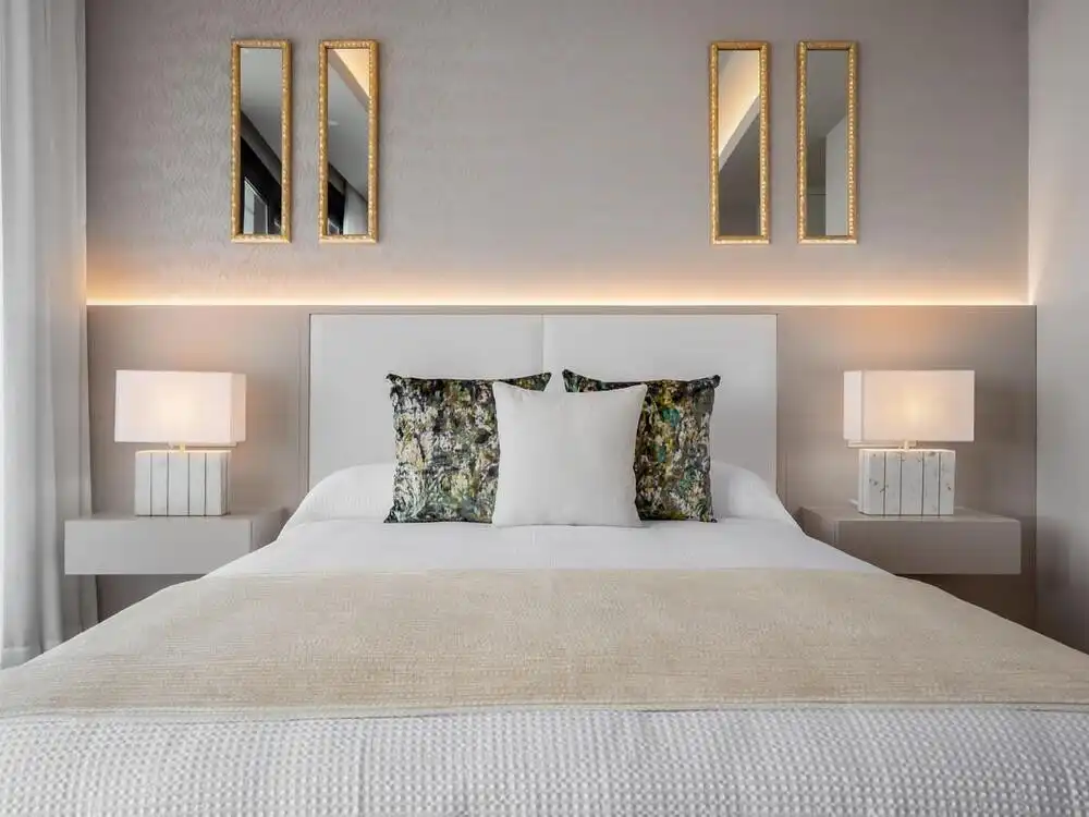 Bedroom of Houses for sale in Estepona  with Air Conditioner, Private garden and Terrace