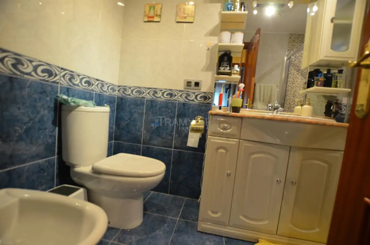 Baño de Piso en venta en Tomiño con Calefacción y Trastero
