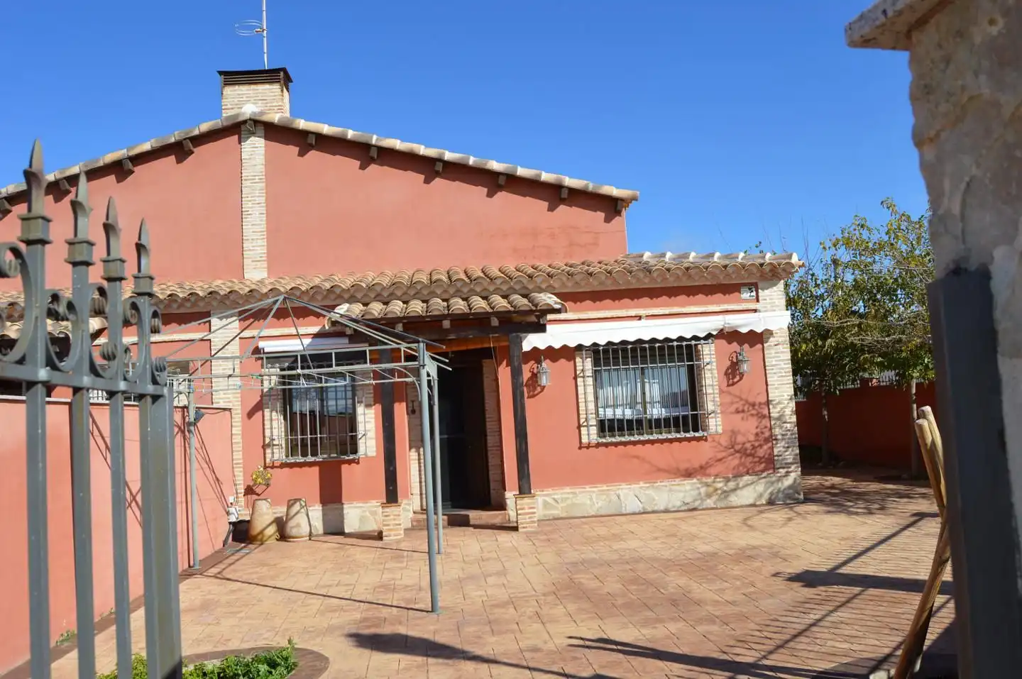 Exterior view of Detached homes for sale in Tribaldos