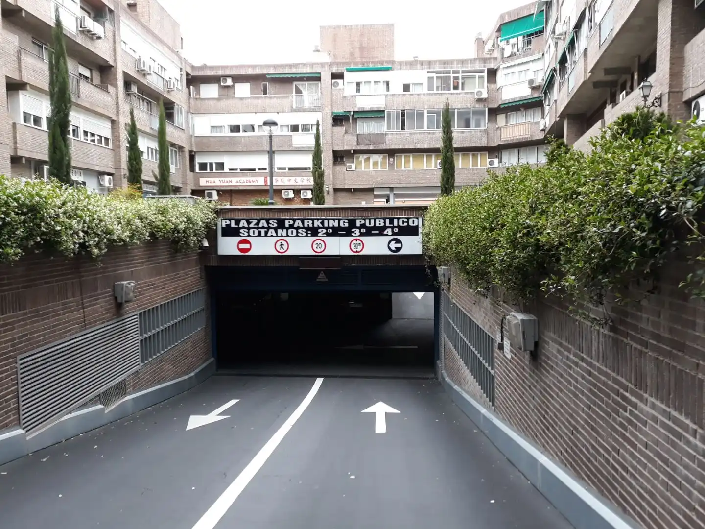 Aparcament de Garatge en venda en  Madrid Capital