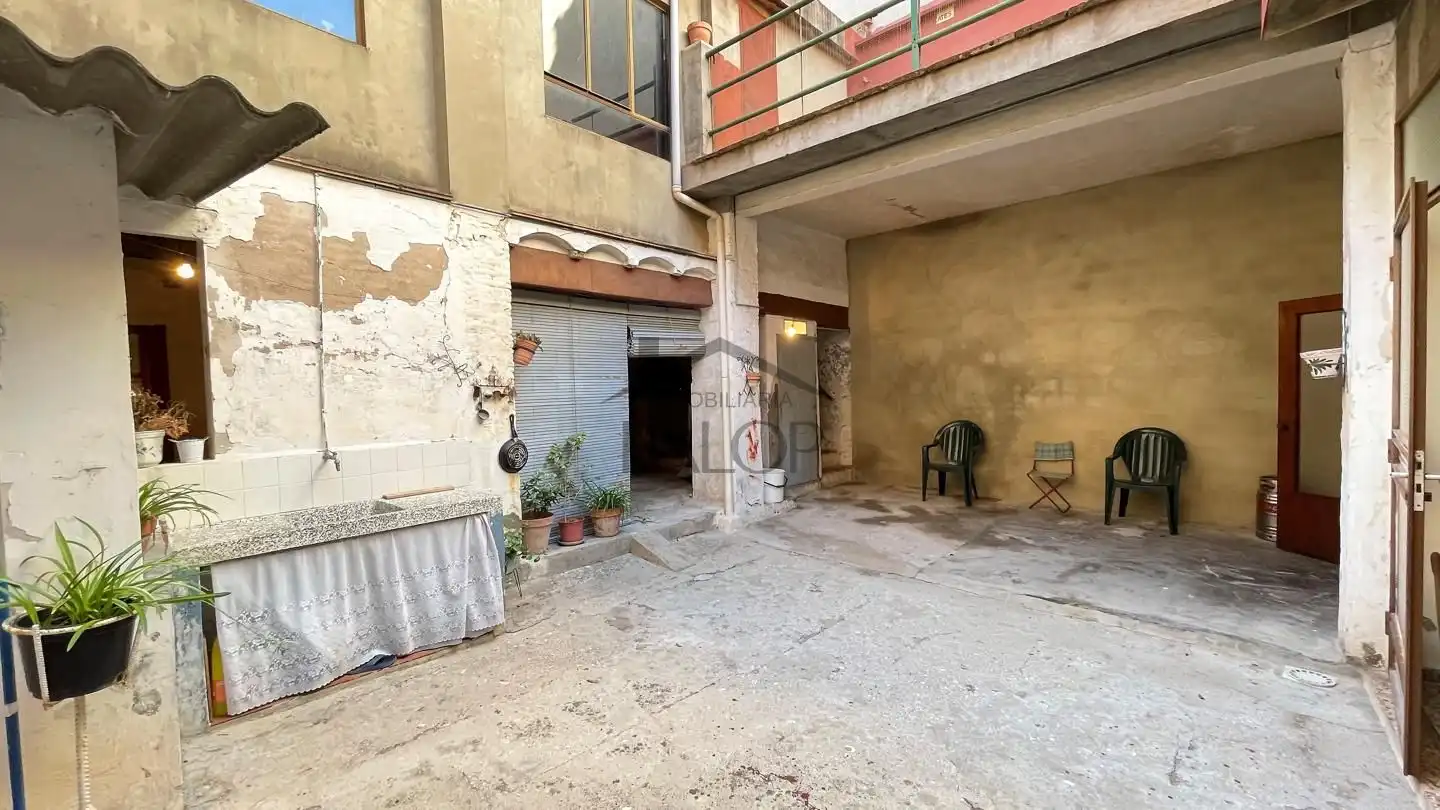 Vista exterior de Casa o xalet en venda en Carcaixent amb Terrassa i Traster