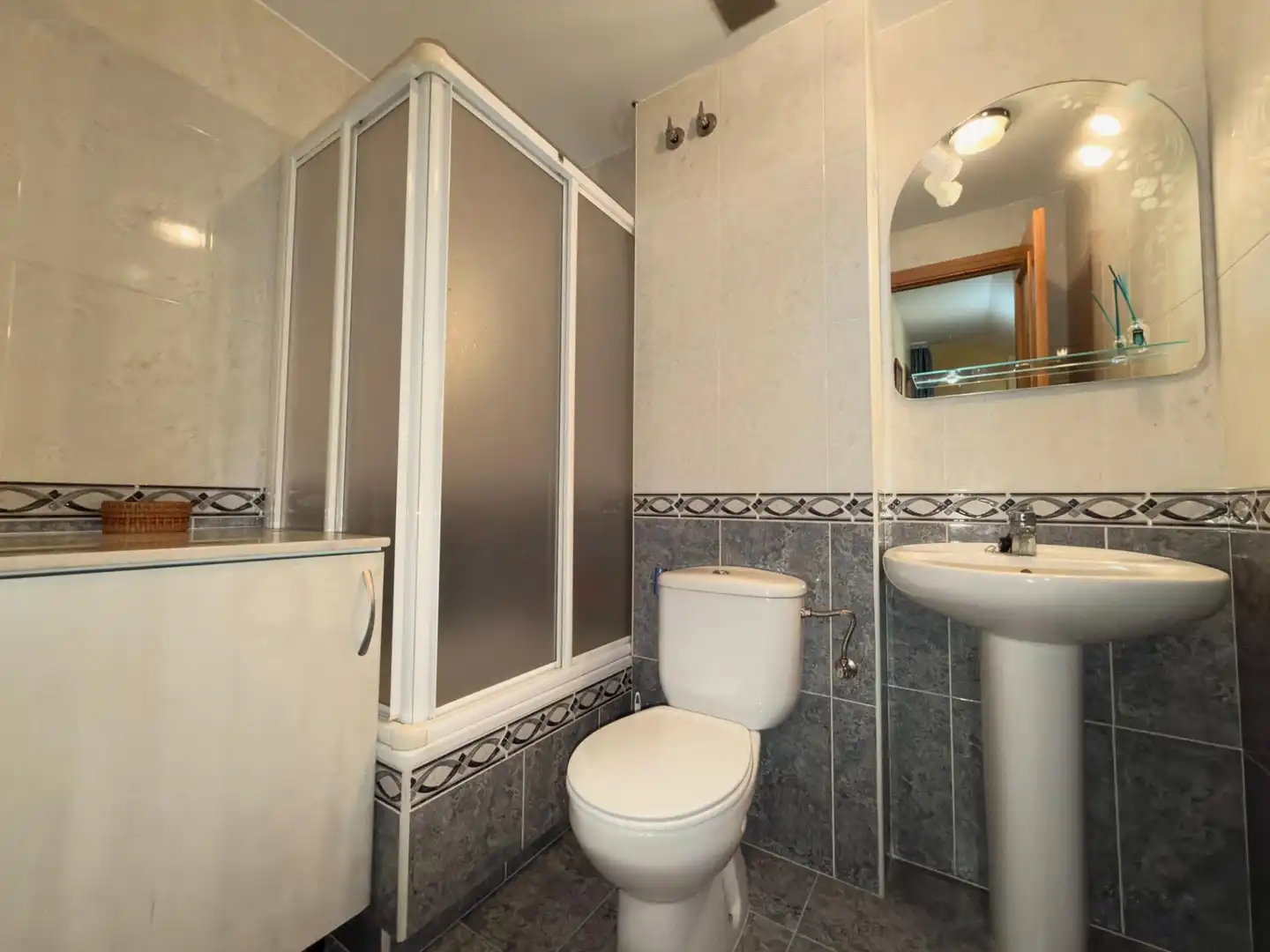 Badezimmer von Maisonette zum Verkauf in Ponferrada mit Heizung und Abstellraum