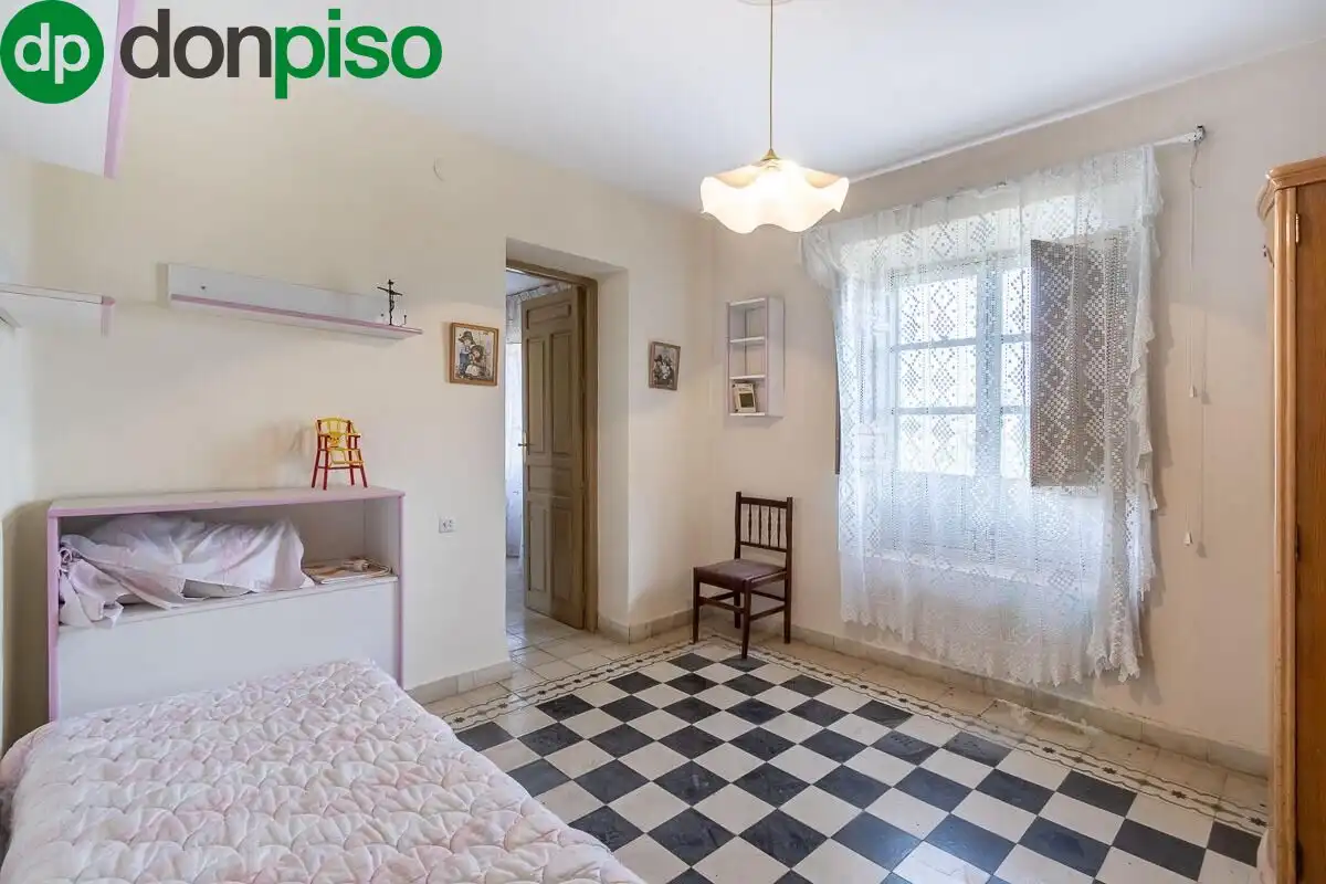 Finca rústica en venta en Calle CAJAR, Barrio de la Vega