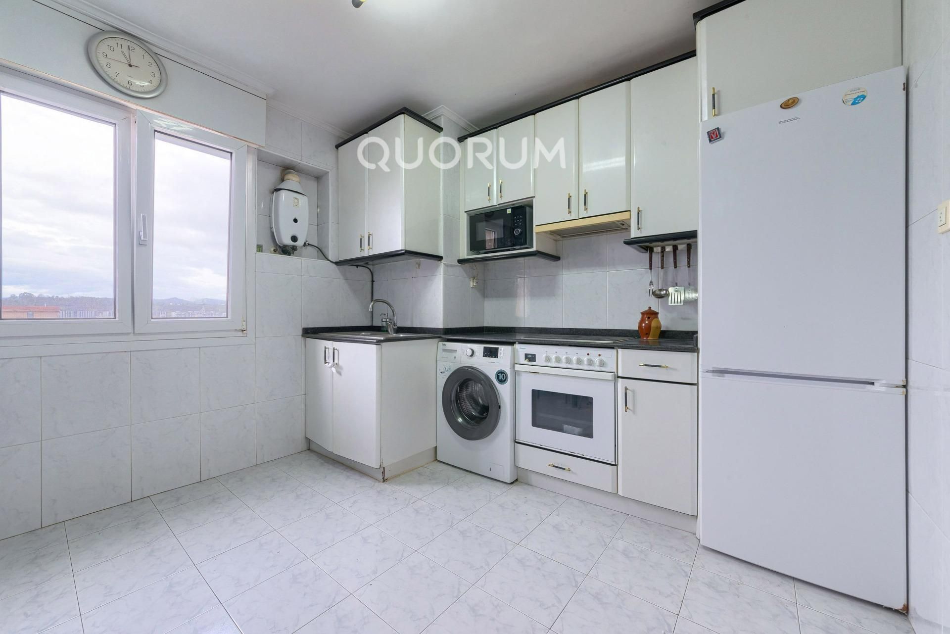 Kitchen of Flat for sale in Barakaldo   with Furnished and Balcony