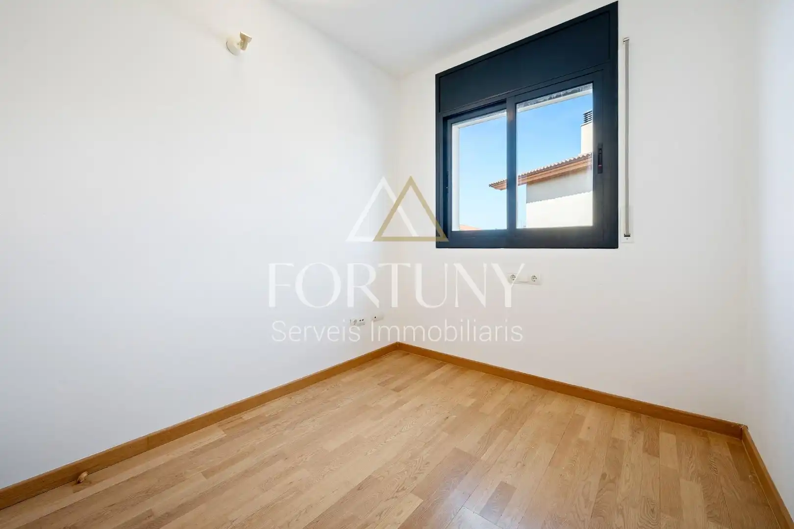 Bedroom of Flat for sale in Vinyols i els Arcs  with Storage room and Balcony