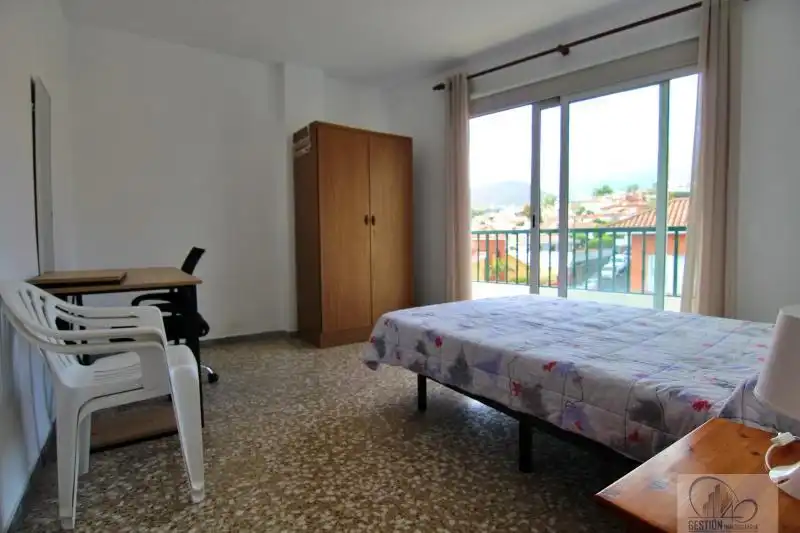 Habitación de Piso de alquiler en Los Realejos con Terraza, Amueblado y Balcón