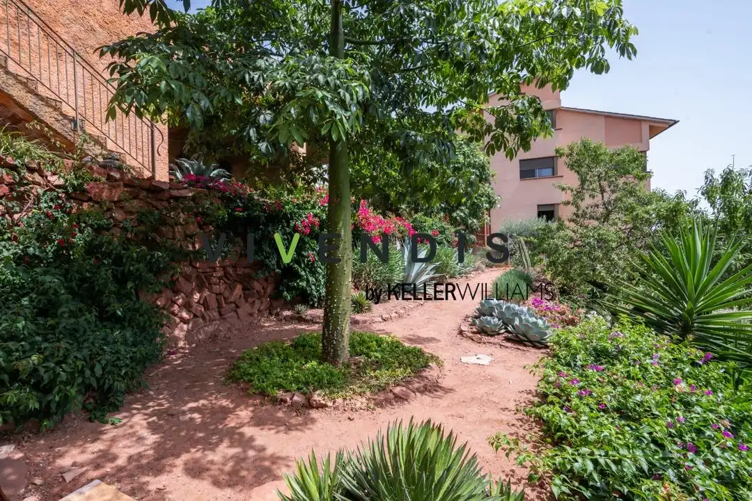 Jardín de Casa o chalet en venta en Corbera de Llobregat con Aire acondicionado, Jardín privado y Terraza