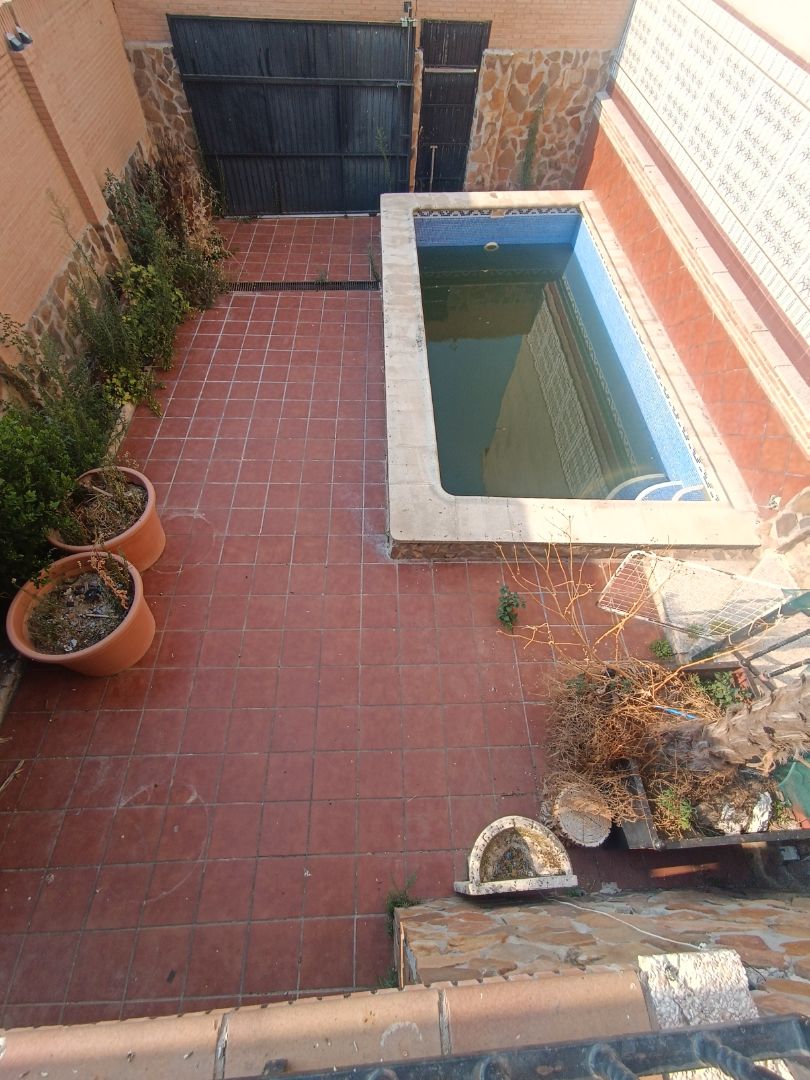 Piscina de Casa o xalet en venda en El Viso de San Juan amb Calefacció, Traster i Piscina