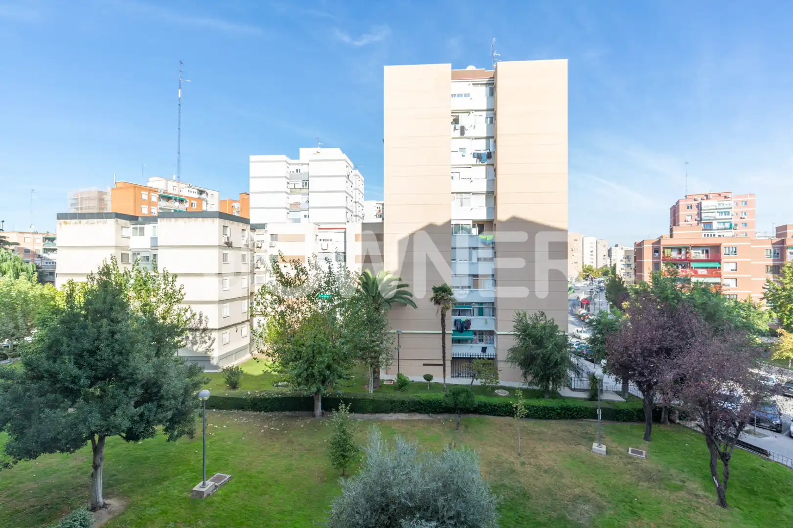 Vista exterior de Piso en venta en Zarzaquemada