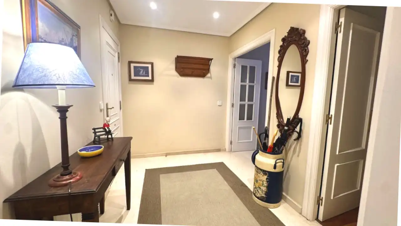 Piso en venta en Castro-Urdiales con Calefacción, Trastero y Amueblado