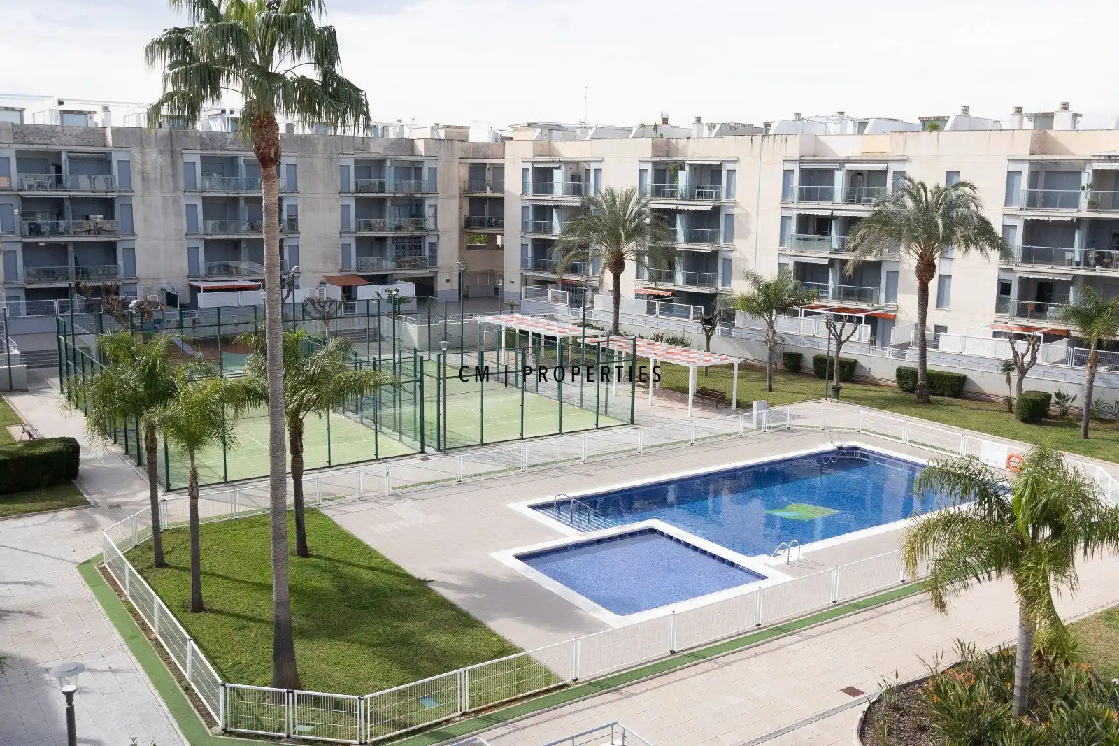 Piscina de Àtic de lloguer en Almenara amb Aire condicionat, Terrassa i Piscina