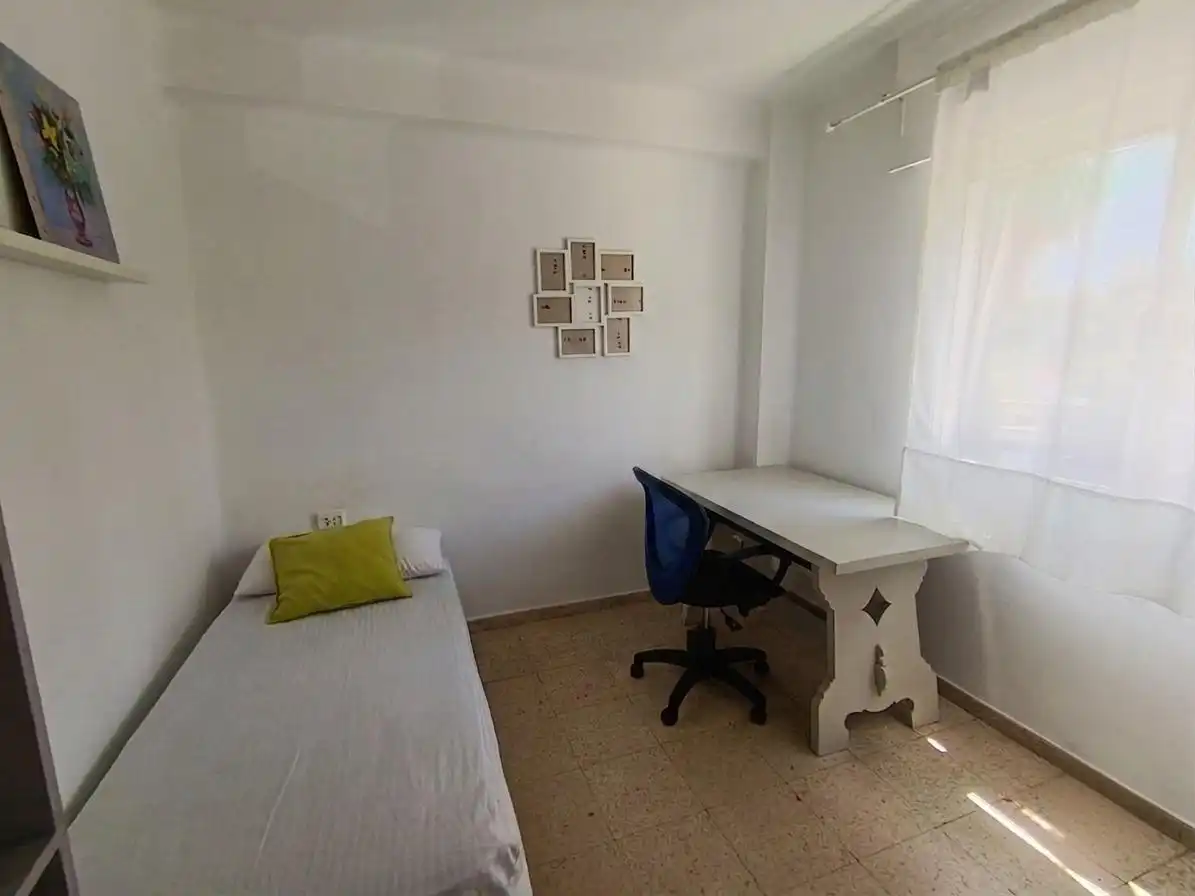 Habitación de Piso en venta en Málaga con Aire acondicionado y Terraza